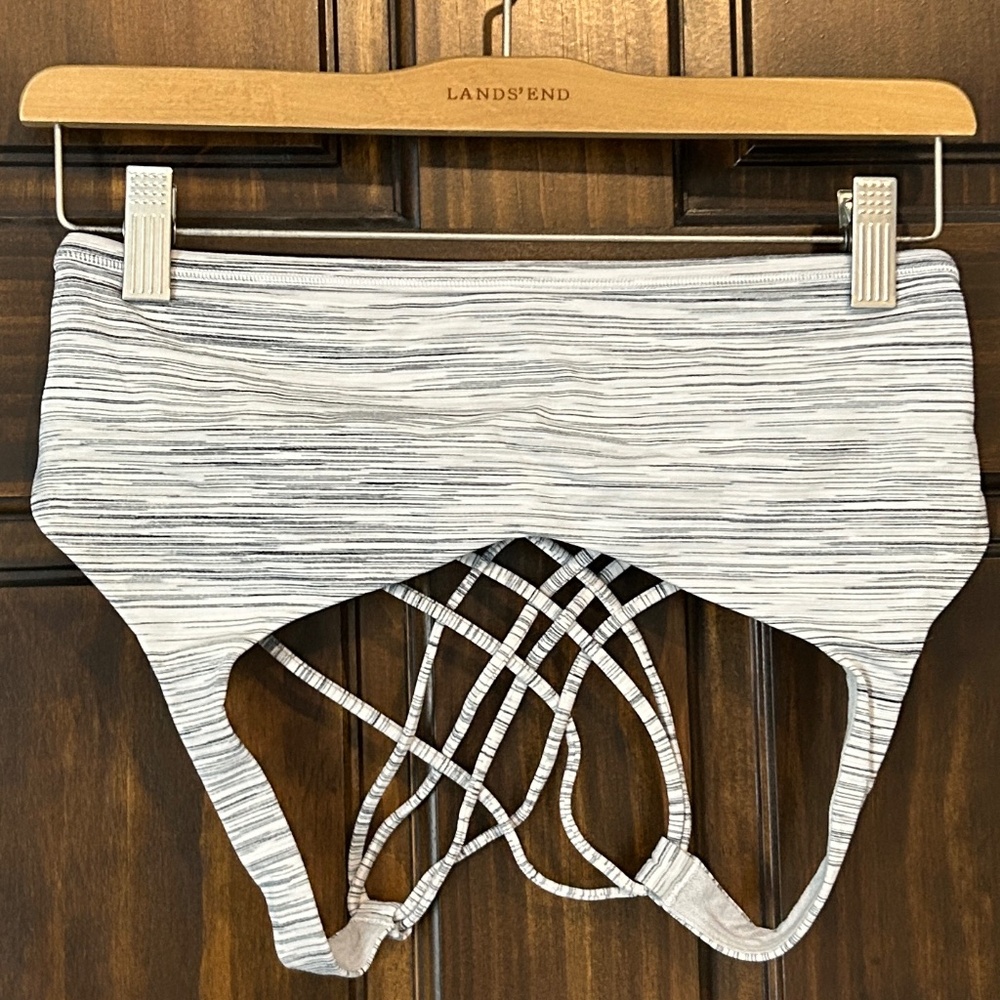 Lululemon Sports Bra - Size 8